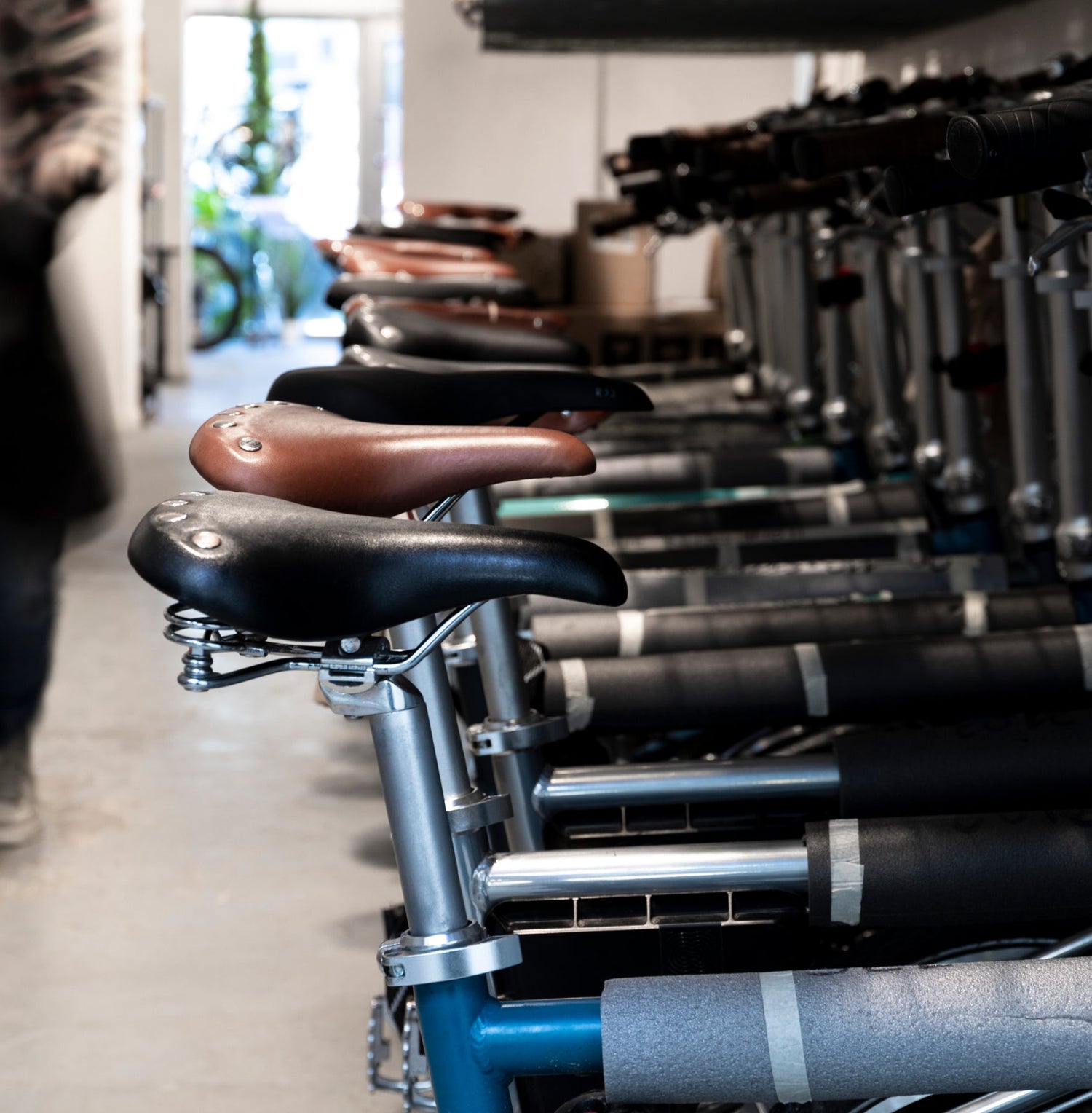 <span class="text-pink-dark">Sustainable Mobility </span> <br> for Your Business